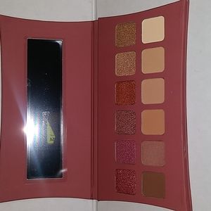 NWT Illamasqua Unveiled Eyeshadow Palette